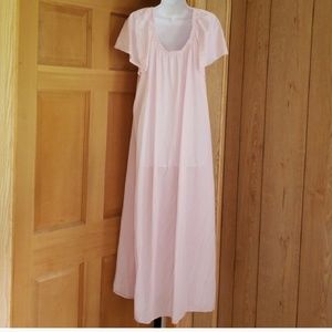 Full length nightgown light pink